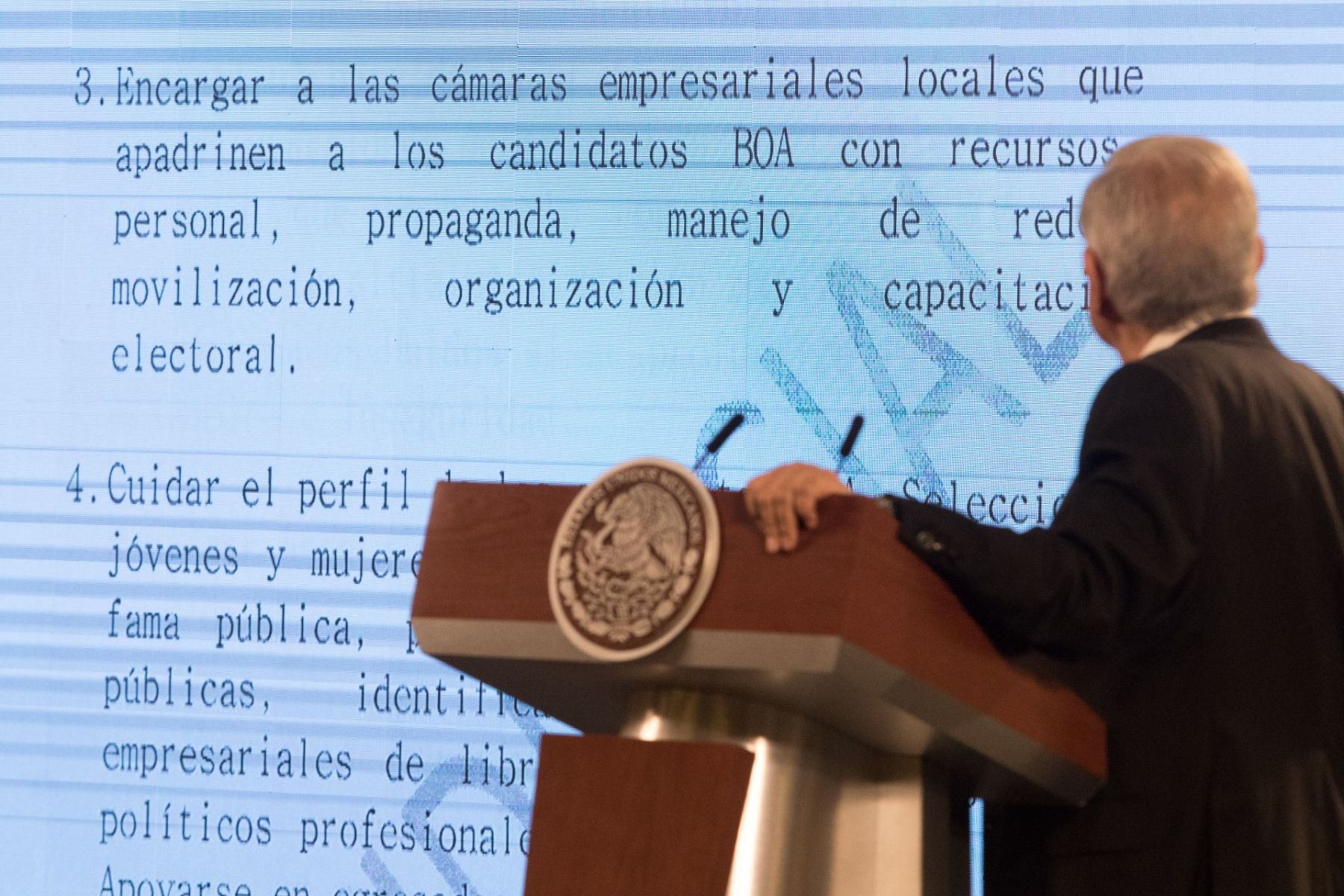 A la derecha se le combate con organización popular y con un programa revolucionario