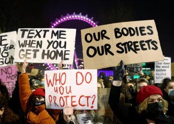 Gran Bretaña: Sarah Everard, asesinada por el sistema que nos dicen que nos «protege»