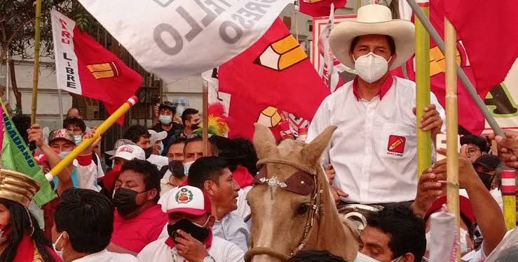 Perú: la sorpresiva victoria de un dirigente sindical combativo en las elecciones presidenciales reflejo de la crisis de régimen
