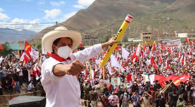 Perú: las elecciones presidenciales revelan una profunda polarización social y política