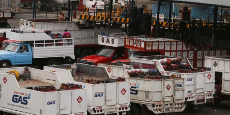 Ante el chantaje de las empresas gaseras: organización, movilización y expropiación