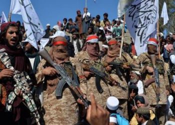 Afganistán: Kabul rodeada por la ofensiva de los talibanes