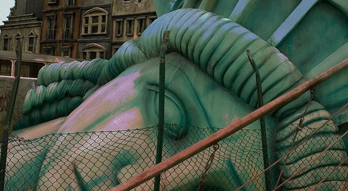 Marxismo versus posmodernismo: jugando al escondite con la verdad