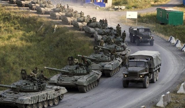 ¡No a la guerra con Ucrania! ¡Contra la intervención militar rusa!