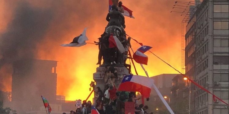 A 3 años de la Rebelión, Octubre vive en las calles