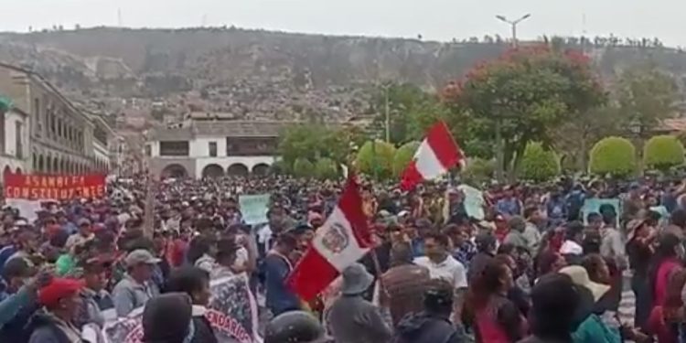 Perú: baño de sangre en Ayacucho – que se vayan todos y que gobierne el pueblo trabajador