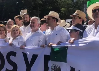 Defender al INE es defender el regreso del régimen corrupto del PRIAN