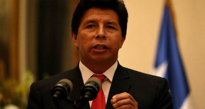 Perú: Once apuntes de urgencia contra el golpe oligárquico al presidente Castillo