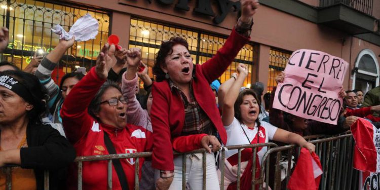 [PDF] Perú: obreros y campesinos se levantan contra el golpe a Castillo