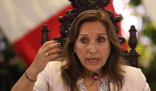 Masiva marcha a Lima y paro nacional ponen contra las cuerdas a Dina Boluarte