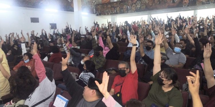 El SUTIEMS se va a la huelga por la creación de plazas y el respeto a los derechos laborales