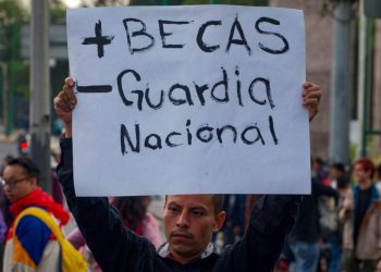 Por las becas y por la educación: ¡No a la privatización!