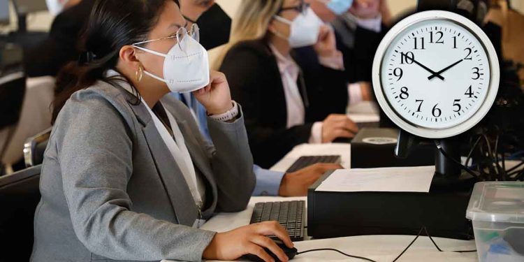 ¡Por la reducción de la jornada laboral sin recorte salarial!