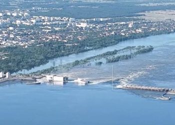 Ucrania: La rotura de la presa de Nova Kajovka desata una histeria belicista