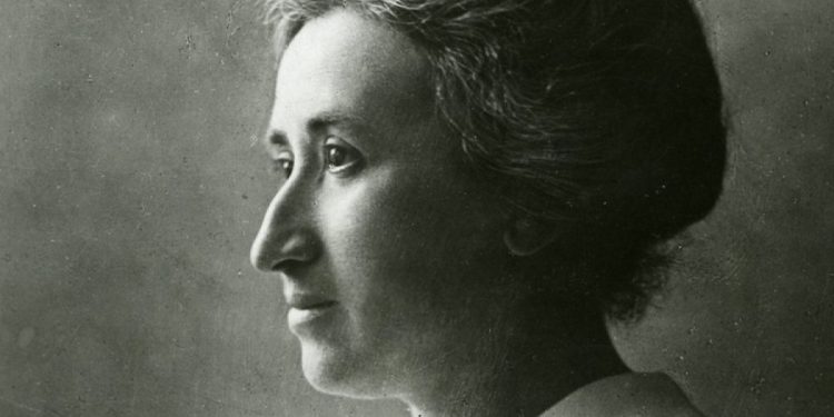 ¡Fuera las manos de Rosa Luxemburgo![1]