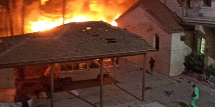 Cientos de muertos en el ataque a un hospital de Gaza: ¡levantamiento contra la campaña asesina de Israel!