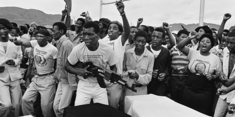 ¿Los boicots, desinversiones y sanciones derrocaron el régimen del apartheid en Sudáfrica?