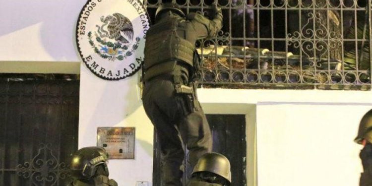 Sobre la toma de la Embajada de México en Ecuador