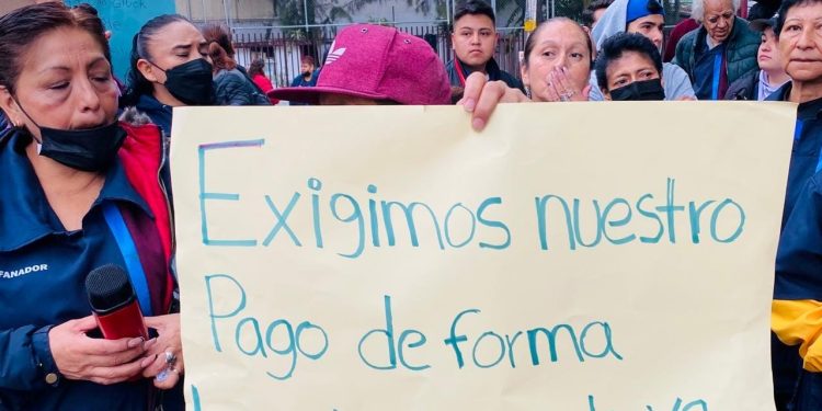 Las protestas de los trabajadores de limpieza evidencian la precariedad laboral en el Politécnico