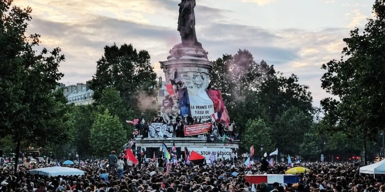 Francia: ¡Ningún trato con la derecha! ¡Movilización general para profundizar y aplicar el programa del Nuevo Frente Popular!