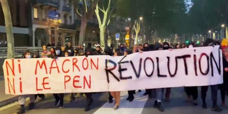 Francia: Las masas se movilizan mientras la clase dominante francesa se prepara para el gobierno de Le Pen