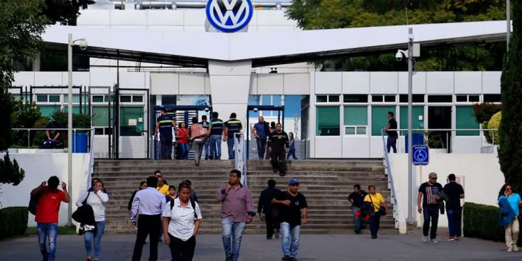 El Panorama Sindical en Volkswagen de México: Renovación y Revisión del Contrato Colectivo 2024