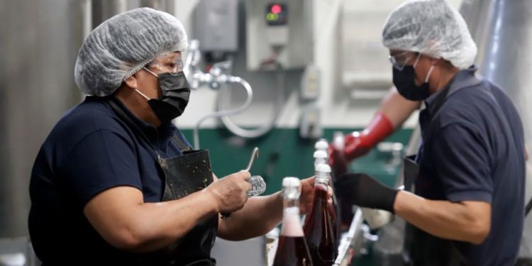 ¡Reducción de la jornada laboral a 40 horas sin reducción salarial!