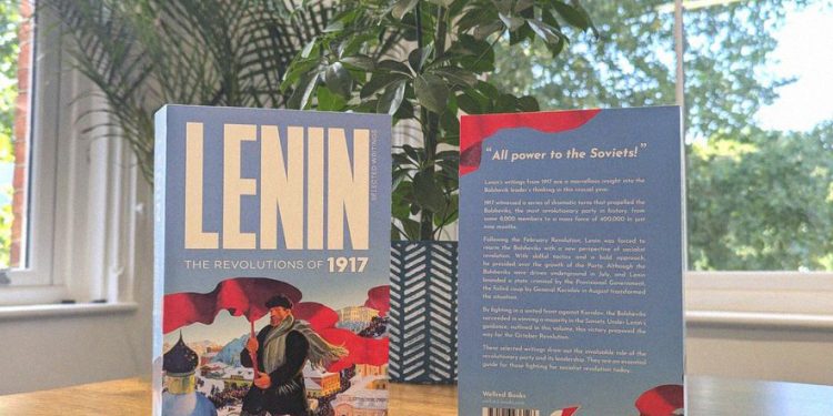 Lenin entre revoluciones: los escritos que condujeron a Octubre