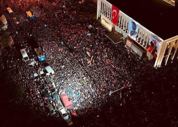 Arresto del candidato opositor precipita crisis en Turquía