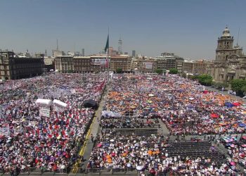 Asamblea informativa de Claudia Sheinbaum en el Zócalo, 9 de marzo de 2025.