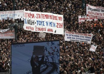 Grecia: de cientos de miles a millones, el pueblo da un paso al frente y hace historia