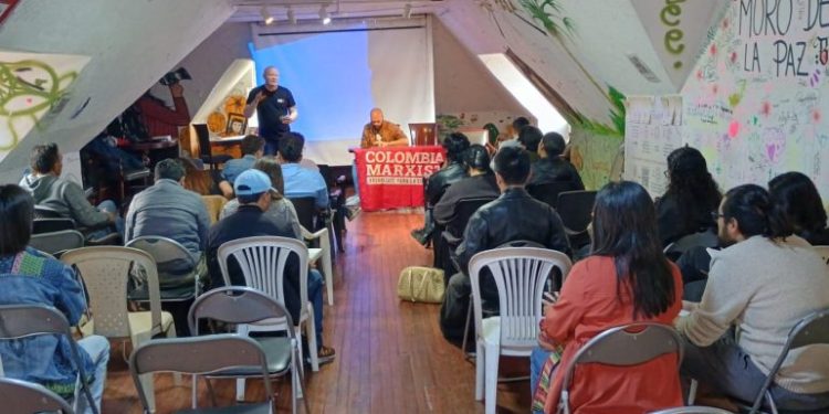 Primera Escuela Comunista Revolucionaria de Colombia Marxista: Construyendo una opción revolucionaria