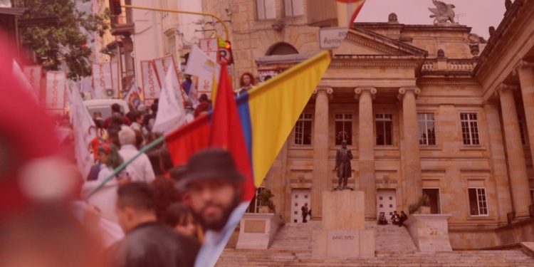 Colombia: La consulta popular ha caído – ¡Escalemos la lucha!