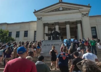 Cuba: sigue el descontento estudiantil por el tarifazo de Etecsa